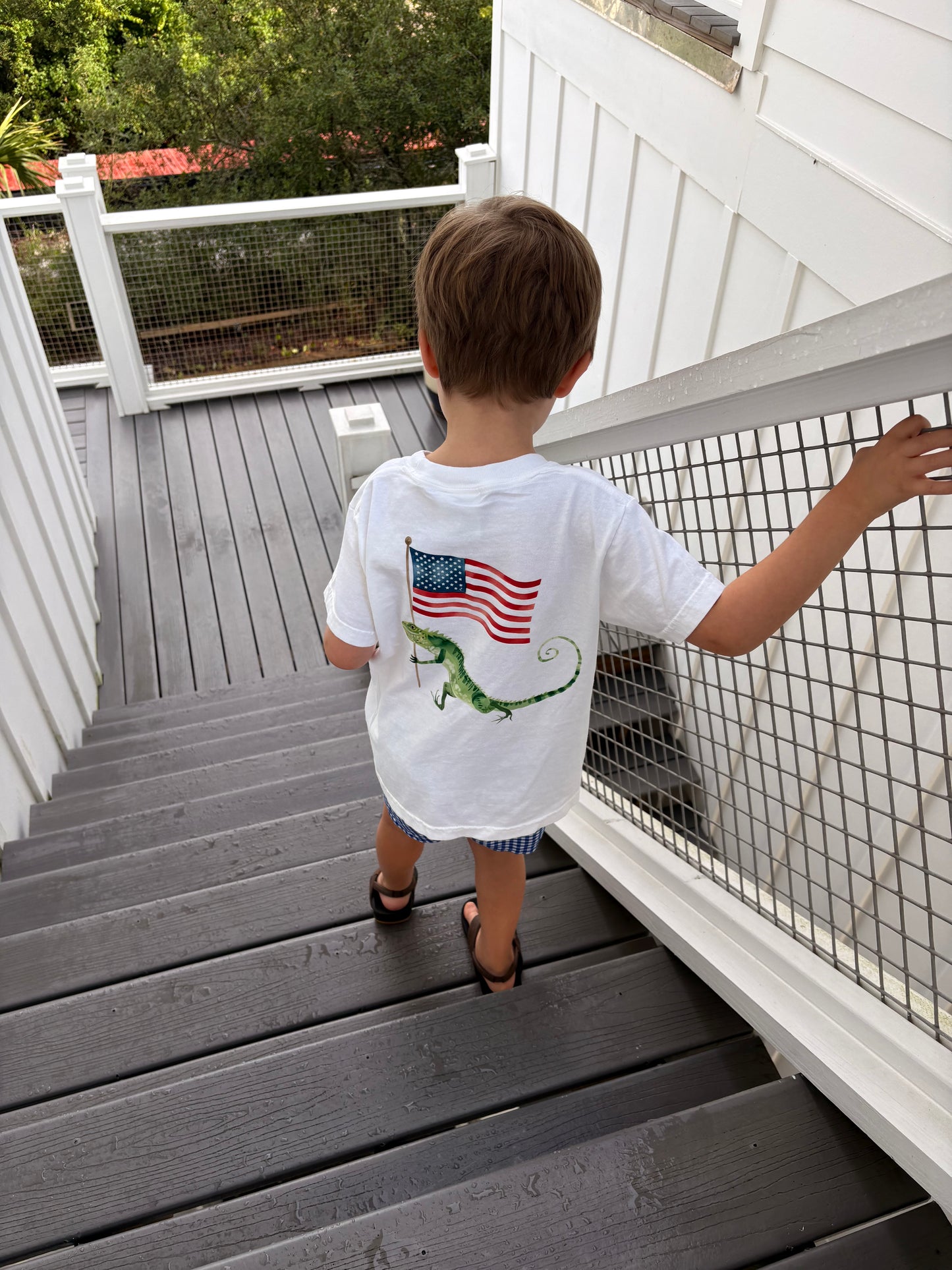 Iguana Flag Patriotic T-Shirt
